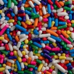 Хаотичная механика игры Sweet Bonanza с яркими символами